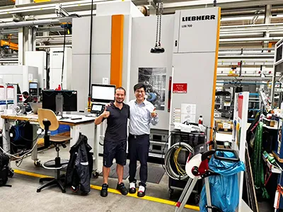 Liebherr Zahnradschleifmaschine